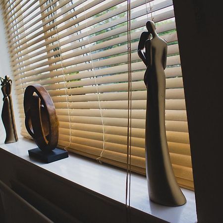 The Lindley Suite - Simple2Let Serviced Apartments Huddersfield Luaran gambar