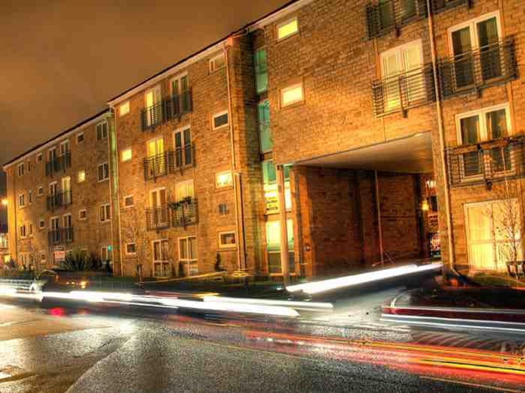 The Lindley Suite - Simple2Let Serviced Apartments Huddersfield Bilik gambar